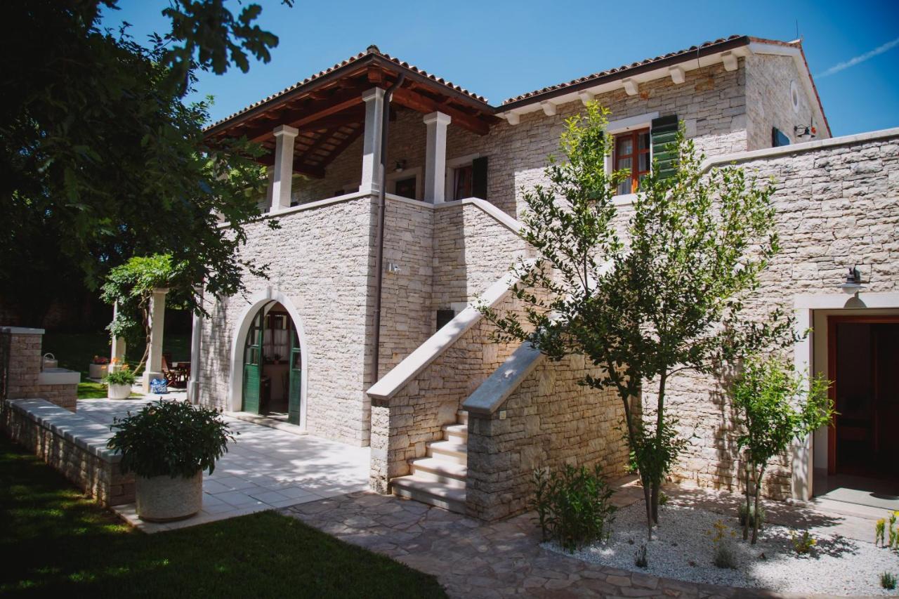 Villa Kringa Tinjan Bagian luar foto
