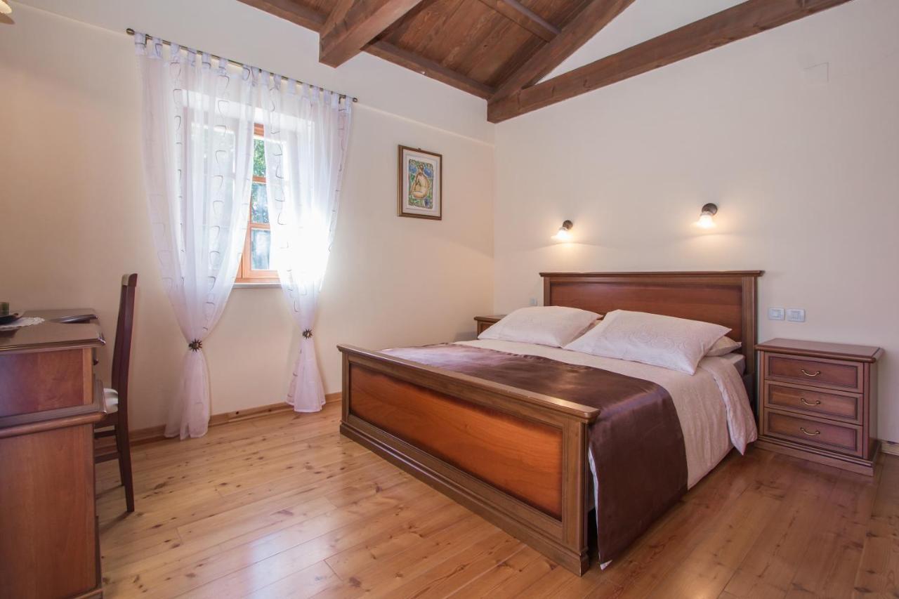 Villa Kringa Tinjan Bagian luar foto