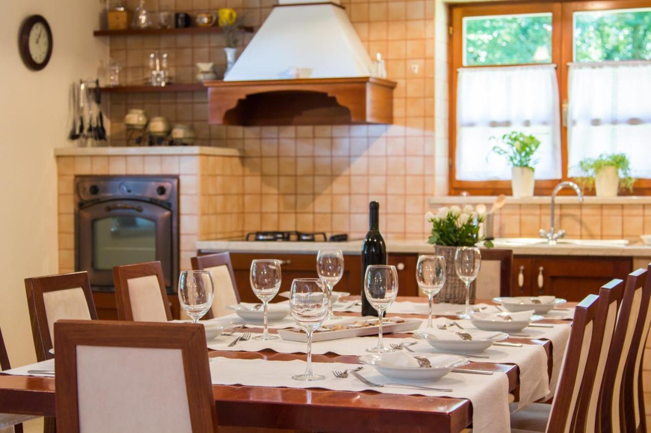 Villa Kringa Tinjan Bagian luar foto