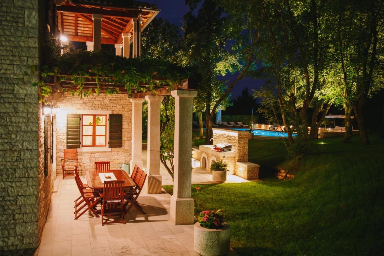 Villa Kringa Tinjan Bagian luar foto