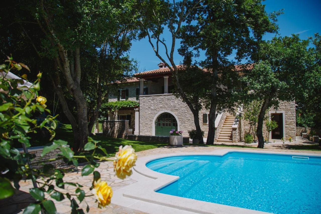 Villa Kringa Tinjan Bagian luar foto