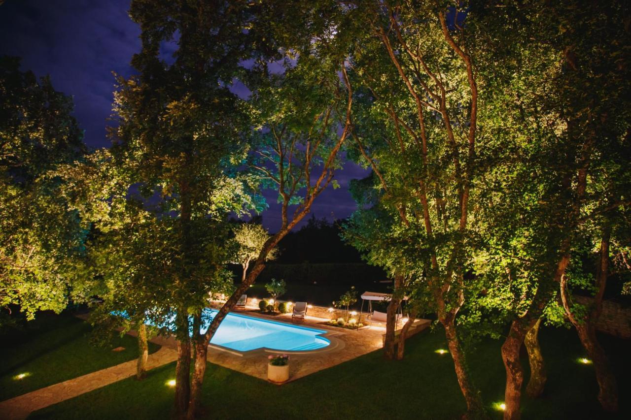 Villa Kringa Tinjan Bagian luar foto