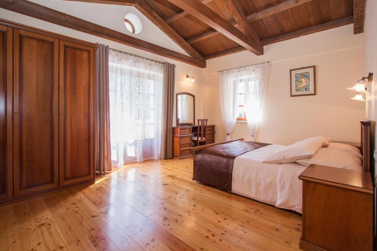 Villa Kringa Tinjan Bagian luar foto